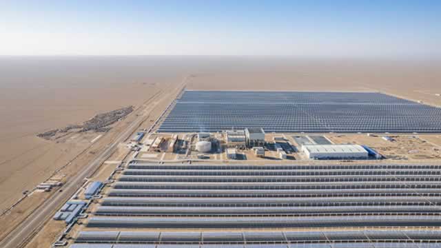 2 Solar Stocks Sliding as Tax Bill Moves to Senate