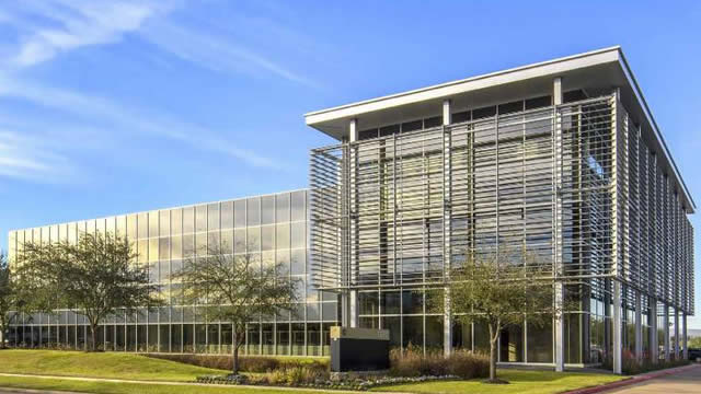 Buy LXP Industrial Before The Reshoring Boom Goes Mainstream