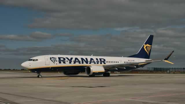 Ryanair warns airports will need to cut rates after air tax hike