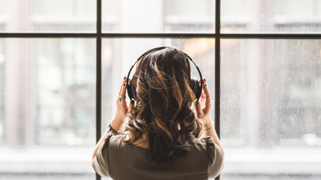SiriusXM Faces Headwinds From Pricing Shift, Ad Weakness, Says JPMorgan