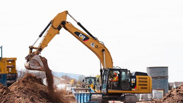 Caterpillar Stock Is a 'Top Pick' for 2025. Hedge Funds Are Less Bearish.