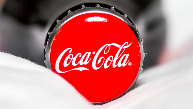Buy CANE, Sell INGR On Coca-Cola Switching To Real Sugar, A Tell For Stock Market From Trump-Powell Drama