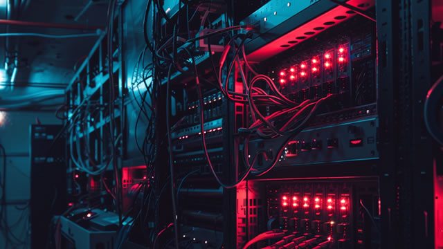 CrowdStrike shares drop on weak revenue guidance