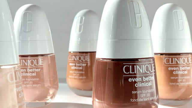 Estee Lauder stock forms giant wedge: is a rebound coming?