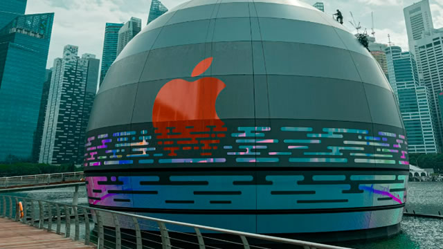 Trump advisor Hassett says 'we don't want to harm' Apple with iPhone tariffs