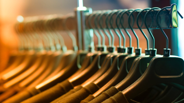 Ross Stores Withdraws Outlook Due to Tariffs, Posts Lower Profit