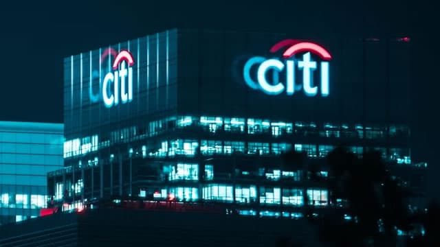 Citigroup: Reiterating Buy Despite Buffett Selling