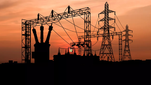 Bloom Energy: Abrupt CFO Departure Unsettles Investors - Hold