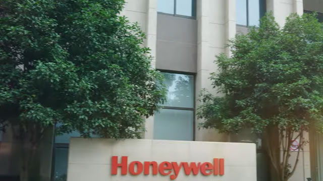 Honeywell Strikes Deal With Activist Investor Elliott, Adds Partner to Board