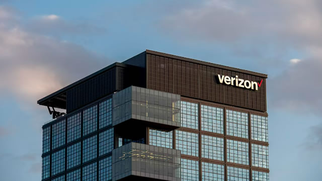 Dogs Of The Dow Chase June's "Safer" Buy -- Verizon