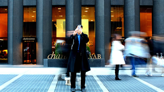 Charles Schwab CEO: Advisor and retail channels are both sources of growth