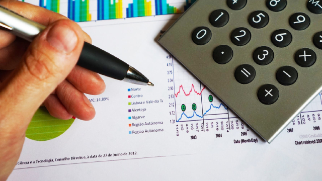 RELX: Q1 Update And Full-Year Guidance Ease Concerns