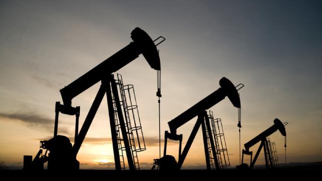 Why Now Is the Ultimate Time to Invest in Oil Stocks