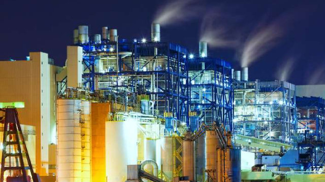 Chemours Guides for 2Q Sales at High End of Prior Forecast