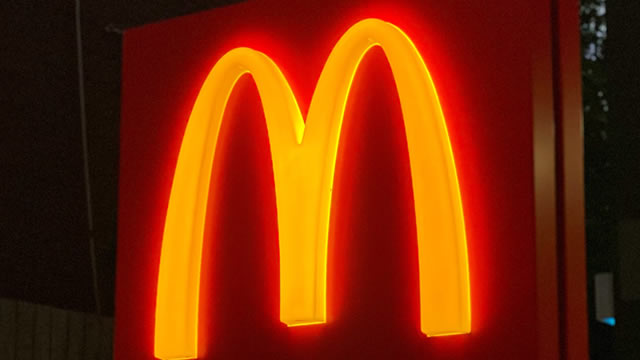 McDonald's gain 2% after Goldman Sachs upgrades the stock