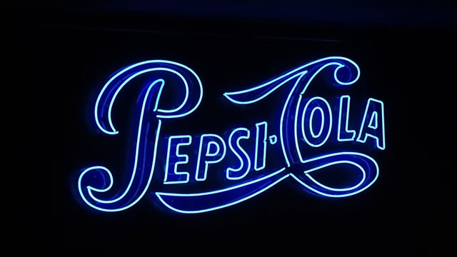 Buy, Sell, Or Hold PepsiCo Stock At $130?