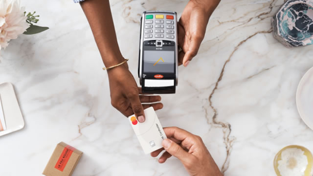 Mastercard CEO Sees No Sign of Consumer Spending Slowdown