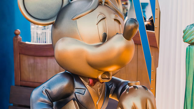 Disney Entertainment Co-Chair Dana Walden goes one-on-one with Jim Cramer