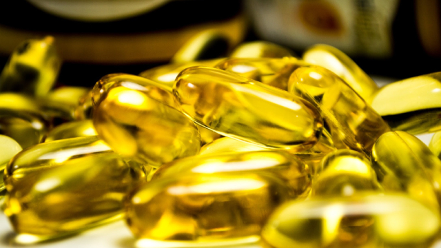 Call Traders Circle Tylenol Parent Amid C-Suite Swap