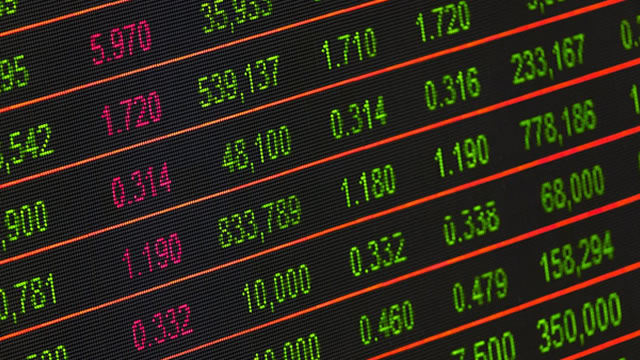 Hedge funds loaded up on these two chip stocks this year. Should you buy them too?