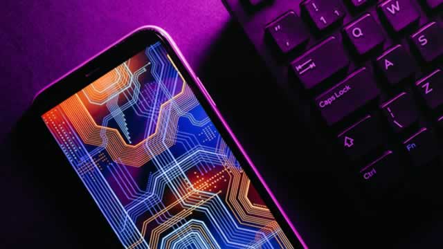 Accenture shares slip on drop in quarterly bookings