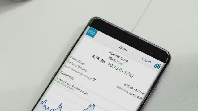 Charles Schwab CEO: What young investors should do in a down market
