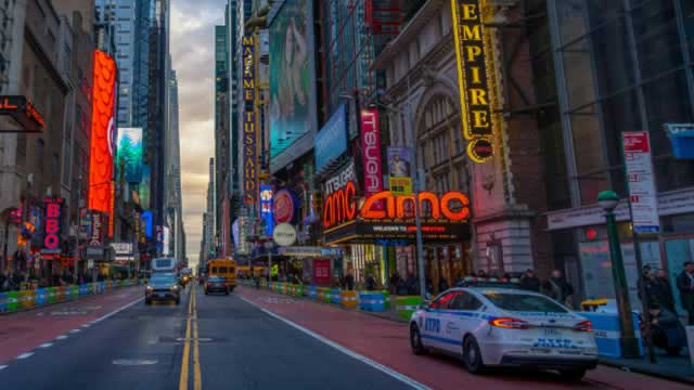 AMC stock skyrockets 25%; Time to buy?