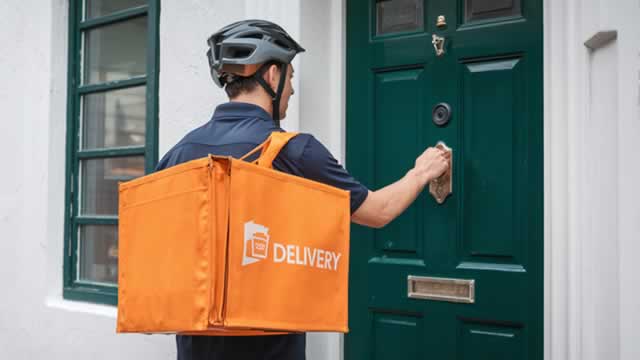 DoorDash Rises 2.4% After Key Trading Signal