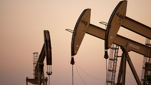 Top Wall Street analysts prefer these dividend stocks for stable returns