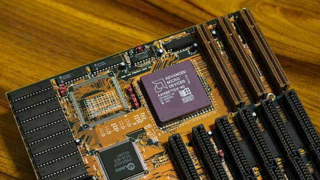 AMD Stock: Can the PC Refresh Cycle Spark a Rally?