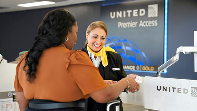 United Airlines reaches 'industry-leading' labor deal with flight attendants, union says