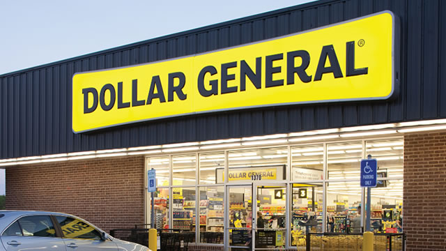 Dollar General Raises Outlook on Stronger Results, Tariff Assessment