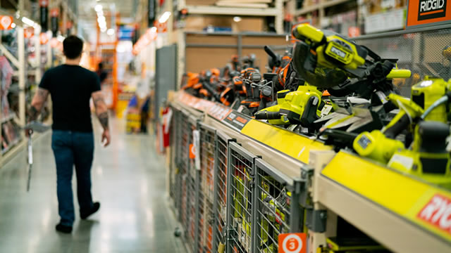 Walmart, Target And Home Depot CEOs Meet With President Trump To Talk Tariffs