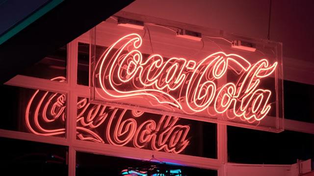 Analysts Rally Behind Coca-Cola: Foresee Strong Growth and Resilience Amid Economic Challenges