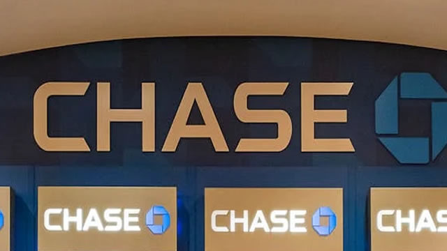 JPMorgan moves further into crypto with stablecoin-like token JPMD