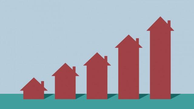 Why I'm Buying These 2 REITs Hand Over Fist