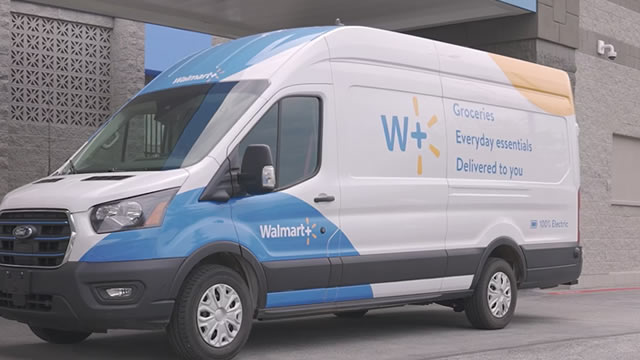 Walmart's stock looks like it's in trouble. What the chart says may come next.