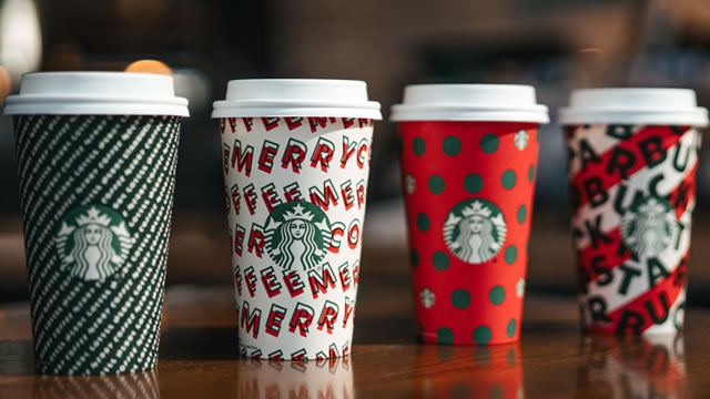 Starbucks reportedly considering full sale of its China operations