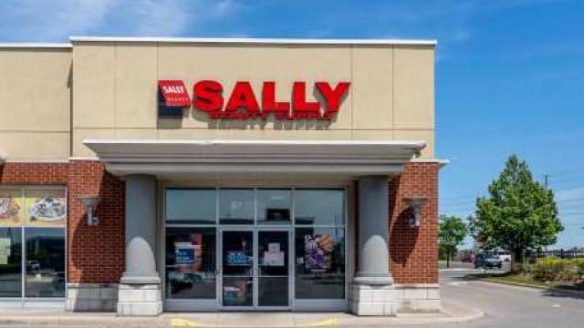 Sally Beauty: High-Income Consumers Splurge, but Low-Income Shoppers Still Cautious