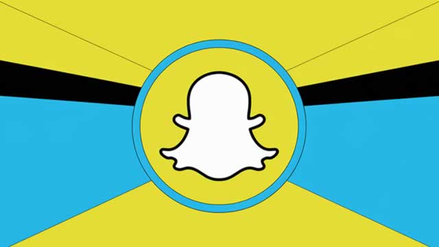 Wearing a computer on your face? Snap looks to take on rivals with new augmented reality glasses