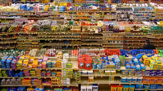 Funds Stock Up On This Natural Grocer Near Fresh Breakout