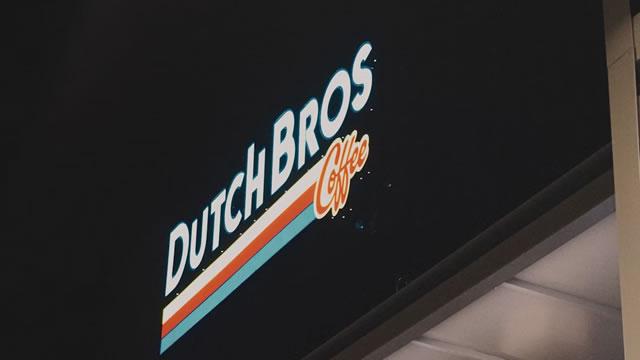 Dutch Bros' Growth Perks: Can This Coffee Stock Hit New Highs?