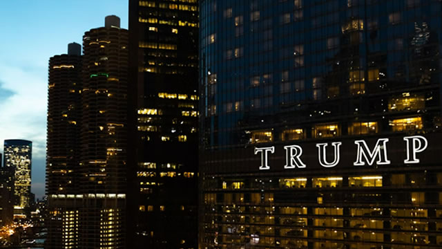 Trump Media Stock (DJT) - Downtrend At Critical Level