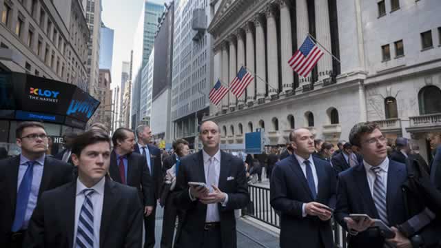 Top Fund Managers Are Buying These 3 Cheap Stocks