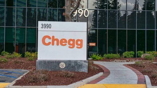Chegg Chokes on AI Attempt, CEO Talks it Up As He Passes Torch