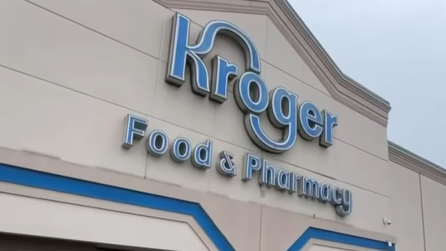 Kroger Earnings Top Estimates. The Stock Edges Higher.