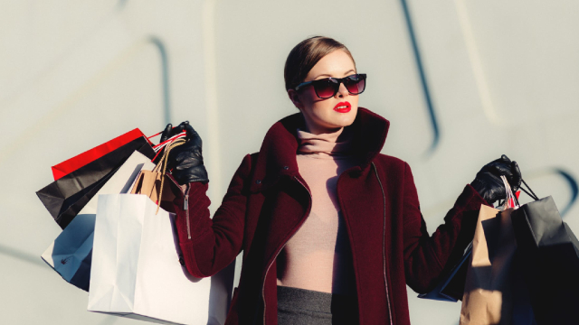 Michael Kors Owner Capri Posts Wider-Than-Estimated Q4 Loss, Lowers Outlook