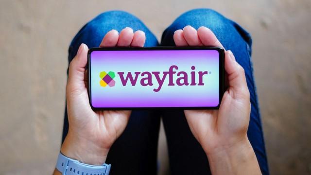 Wayfair Stock Soars As Home Furnishing Retailer Trimmed Its Losses in Q1