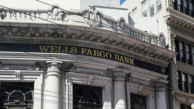 Wells Fargo CEO: Trump is entitled to be vocal about the Fed