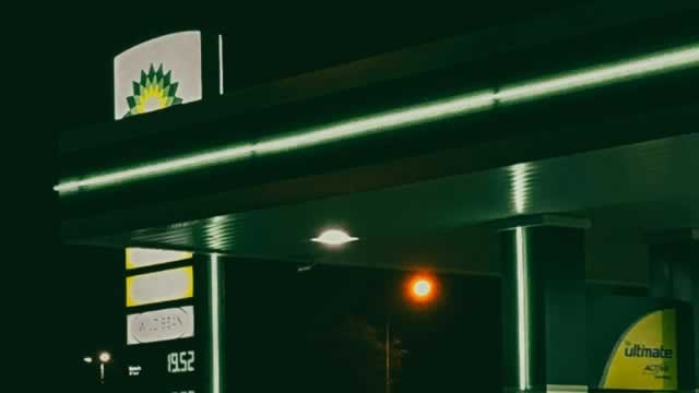 BP doesn't wait for new CEO to take big write-off of renewables business